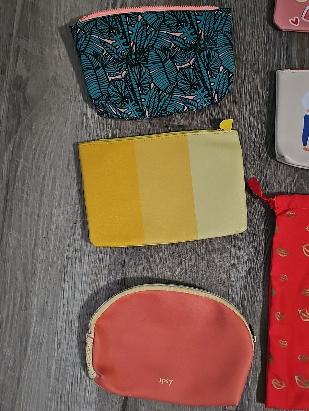 Lot of Ipsy Bags - Picture 4 of 9